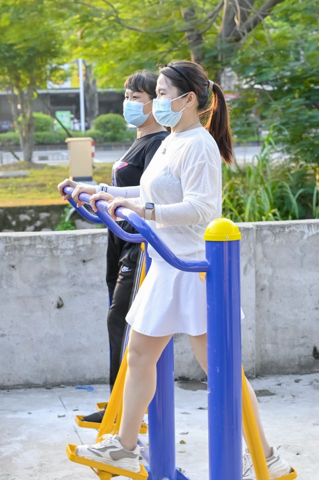 221111-【公益體彩進社區(qū)-南區(qū)】守護健康，有我添“彩” 公益體彩走進中山良都社區(qū) (156).